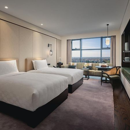 Hualuxe Kunshan Huaqiao By Ihg - F1 Racing Preferred Hotel Buitenkant foto