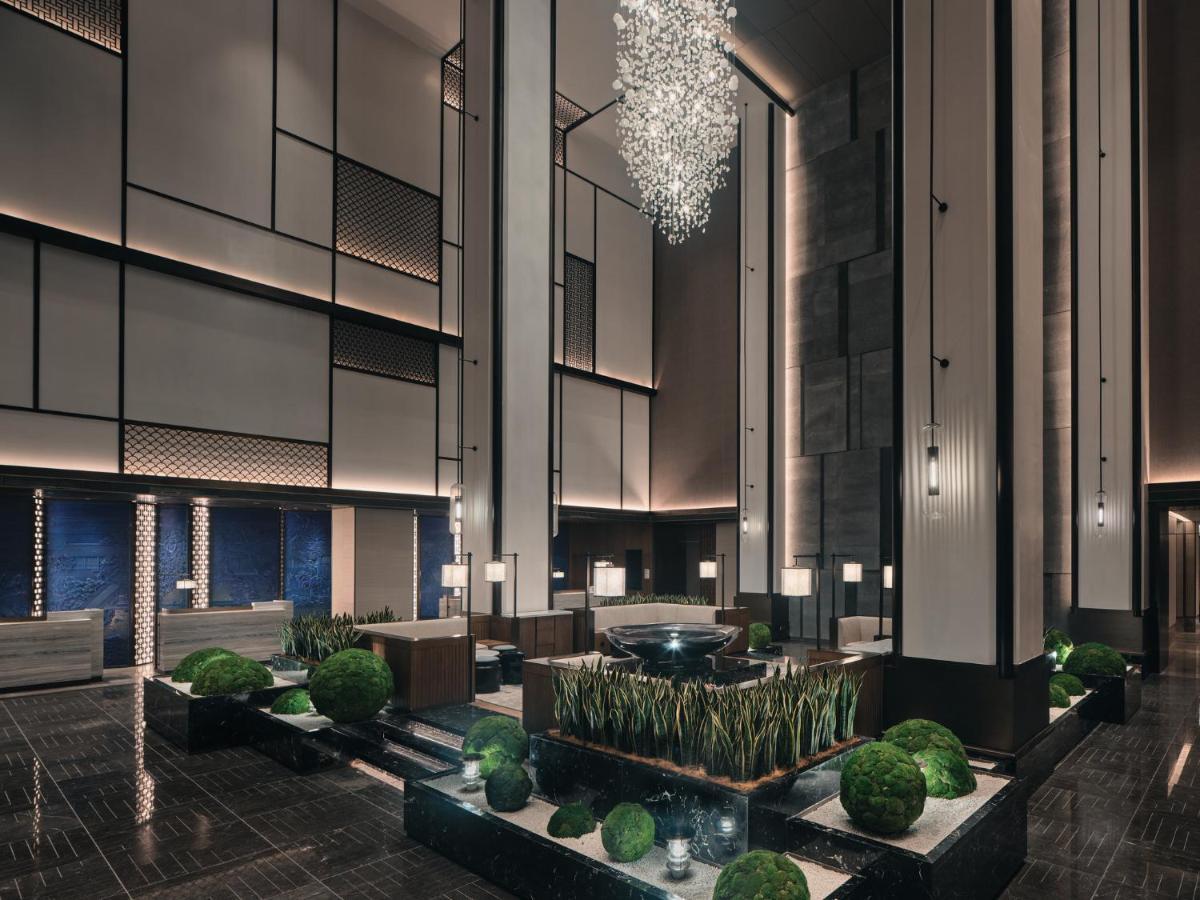 Hualuxe Kunshan Huaqiao By Ihg - F1 Racing Preferred Hotel Buitenkant foto