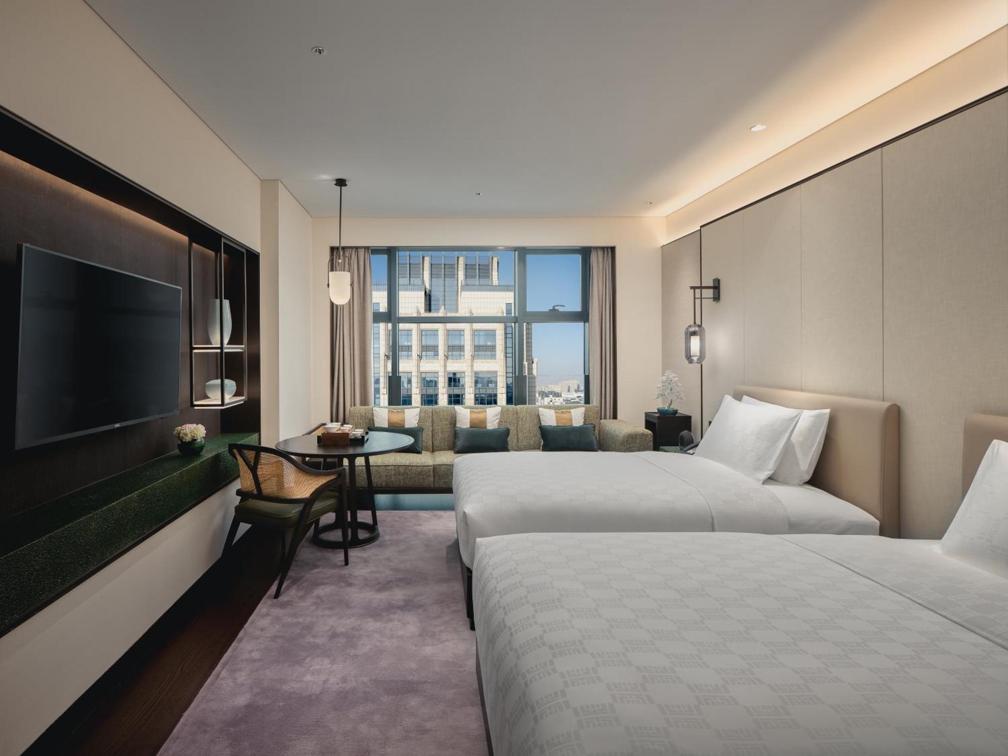Hualuxe Kunshan Huaqiao By Ihg - F1 Racing Preferred Hotel Buitenkant foto