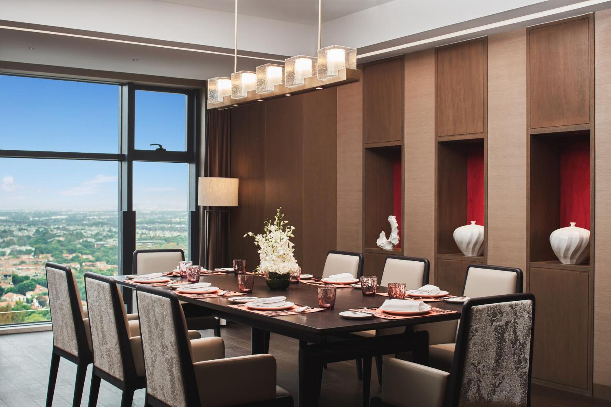 Hualuxe Kunshan Huaqiao By Ihg - F1 Racing Preferred Hotel Buitenkant foto